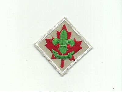 BJ SCOUT CANADA SCOUTING BADGE WHITE RE SQUAR...