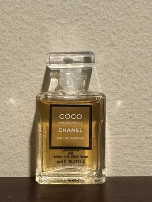 Chanel No 5 Eau De Parfum мини парфюмированная вода 0,12 унций / 4 мл новый - Изображение 1 из 2