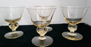 Juego de 4 Vasos Sherbert Gulli Vintage Champagne/Alto Tinte Amarillo 4 Lóbulos Tallo - Imagen 1 de 5