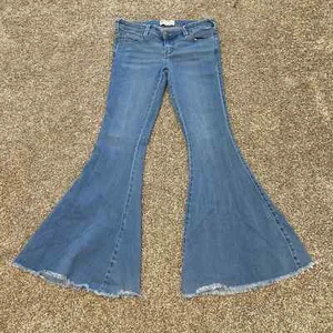 Jean Free People Raw Hem Flare - 28 corto - Imagen 1 de 6