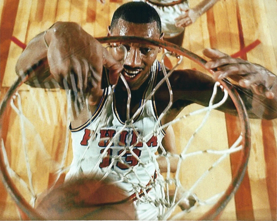 威尔特·钱伯兰 8 X 10 照片费城 76 人队 六人 篮球 NBA DUNK — 第 1/1 张图片