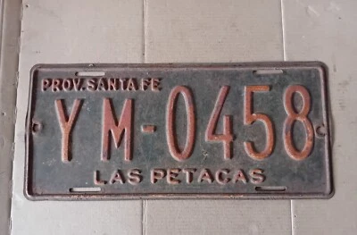 TARGA D'EPOCA ORIG. ARGENTINA PROV. SANTA FE - LAS PETACAS (USO COLLEZIONISTICO) - Immagine 1 di 4