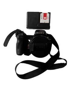 Sony Cyber-shot DSC-H9 8.1MP Digital Camera - Black - TESTED - WORK GOOD - Picture 1 of 3