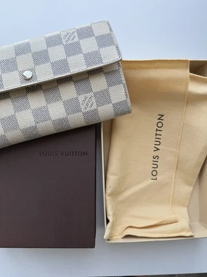 Louis Vuitton Long Wallet Portefeuille Sarah White Damier Azur W/ Unbrand Chain - Image 1 of 4