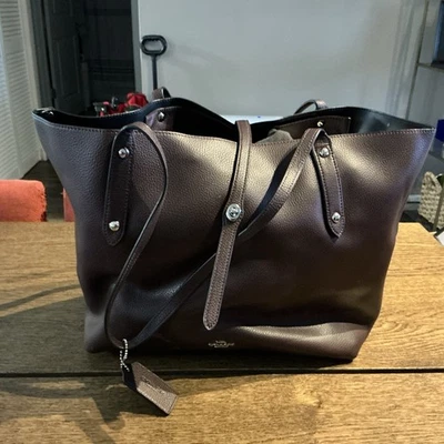 Bolso de Mano COACH Cuero Guijarro Pulido Mercado - Marrón Chocolate Ext Negro Int Foto 1 de 4