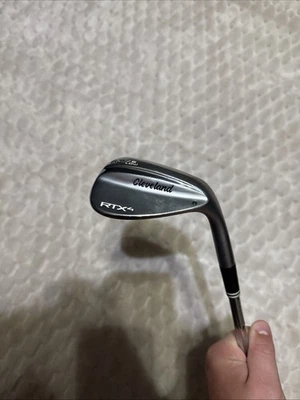 Cleveland RTX 4 Wedge Right-Handed 62/6 Degree Wedge S400 DG shaft - Image 1 of 4