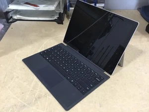 Microsoft Surface Pro 1807 Intel Core i5-7300U 8GB 256GB No OS - As Is - Imagen 1 de 4