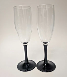Par de copas de flauta champán vintage de 8" Luminarc Domino tallo negro ónix - Imagen 1 de 6