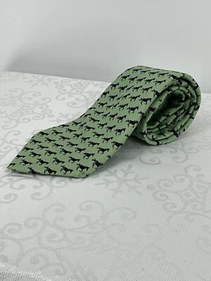 Corbata de seda verde colección personalizada Vineyard Vines con patrón de caballo negro Norfolk Foto 1 de 4