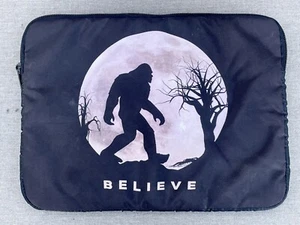 Bigfoot Believe iPad Tablet Case Sleeve Cover Soft Zippered Cover - Picture 1 of 5