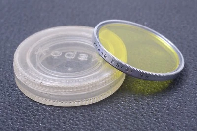 ✅ KODAK RETINA? YELLOW 2X FII 32MM FILTER GENUINE LENS OR CAMERA W/ KEEPER 111-2 - Image 1 of 2