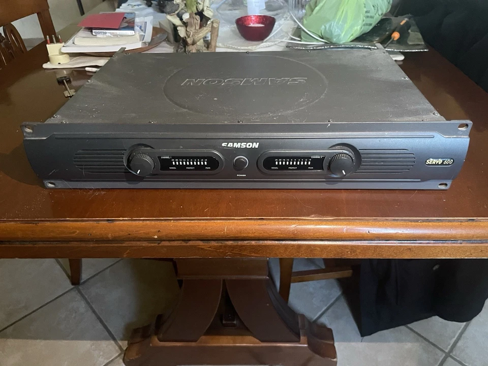 amplificatore di potenza samson servo600 - Immagine 1 di 4