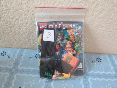 LEGO 71026 DC Super Heroes Minifigures Aquaman ~ Opened To Verify only ~ - Image 1 of 2