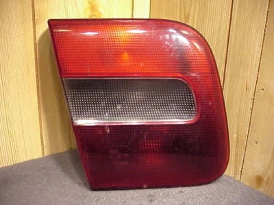 VOLVO S70 S 70 SEDÁN 98 99 00 1998 1999 2000 LUZ TRASERA INTERIOR CONDUCTOR IZQUIERDA OEM Foto 1 de 2