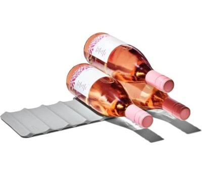 Alfombra de bebidas OXO Good Grips para refrigerador para latas y botellas de vino gris Foto 1 de 4