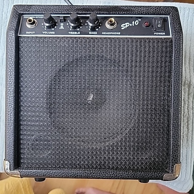 Amplificador Guitarra Electrica 10w Fender Frontman 10g