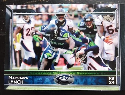 Marshawn Lynch 2015 Topps Touchdown dive 206 Seattle Seahawks Soft & Hard Sleeve - Image 1 of 3