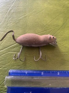 VINTAGE HEDDON MEADOW MOUSE FISHING LURE NICE LURE Red Belly Print - Picture 1 of 6