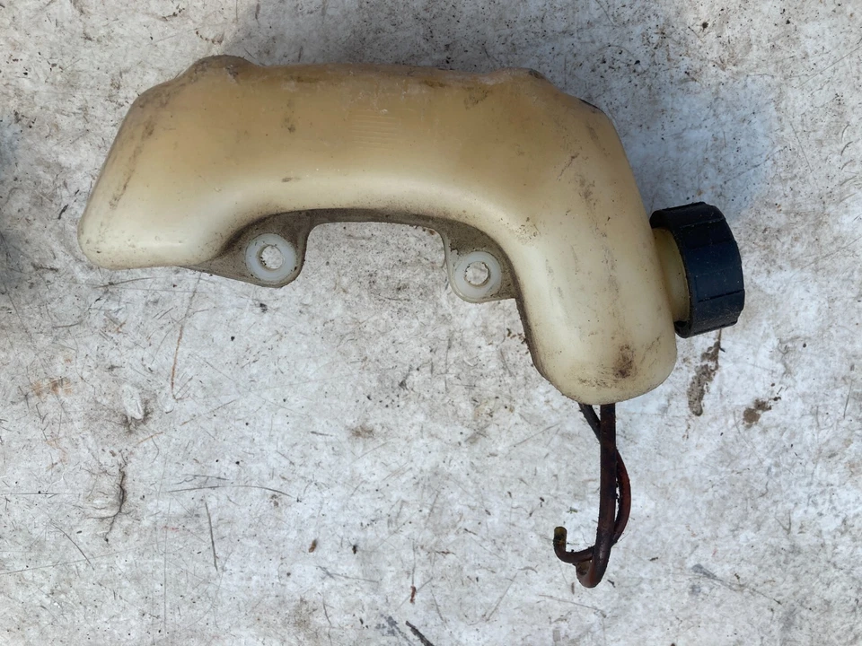 Weed Eater FL25c tanque de combustible con tapa 587263701 Foto 1 de 1