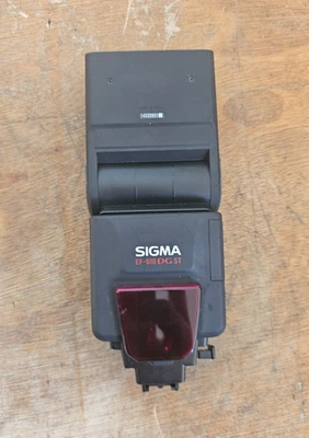 Sigma EF-610 DG ST Electronic Flash. Used Condition But Good Cosmetic Condition  - Image 1 of 4