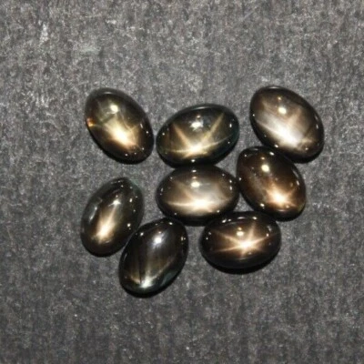 Black Star Sapphire 5x3mm,6x4mm, 7x5mm Flat Back Oval Cabochon Loose Gemstone(s) - Image 1 of 4