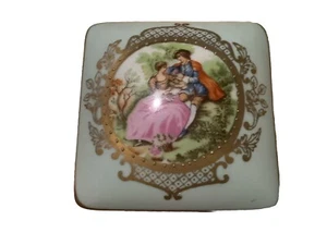 VTG Japan Isco Porcelain  Trinket Box “Courting Couple” Gold Accents - Picture 1 of 5