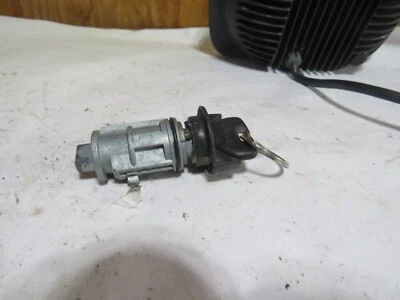 97 JEEP CHEROKEE XJ  IGNTION WITH KEY - Image 1 of 3