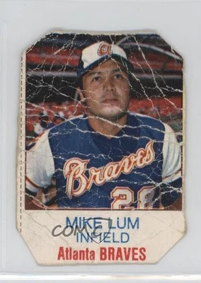 1975 Hostess All-Star Team Mike Lum #33 - Image 1 of 2