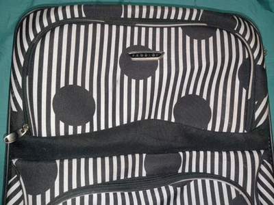 Bolsa de viagem Prodigy Aprox 24 polegadas X 16 polegadas listras pretas e brancas e bolinhas pretas - Imagem 1 de 4