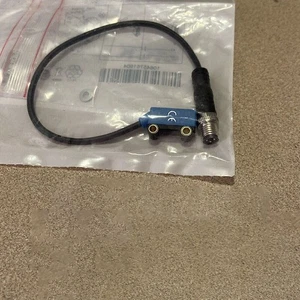 1PC New WTB2S-2P3130 1064575 WTB2S-2P3230 1063517 For SICK Photoelectric Sensor - Picture 1 of 2