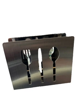 Servilletero de acero inoxidable con recortes de diseño de cubiertos Foto 1 de 3