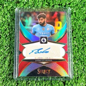 Josko Gvardiol Panini Select Signatures 2024-25 Premier League Red Auto #SS-JG - Bild 1 von 2