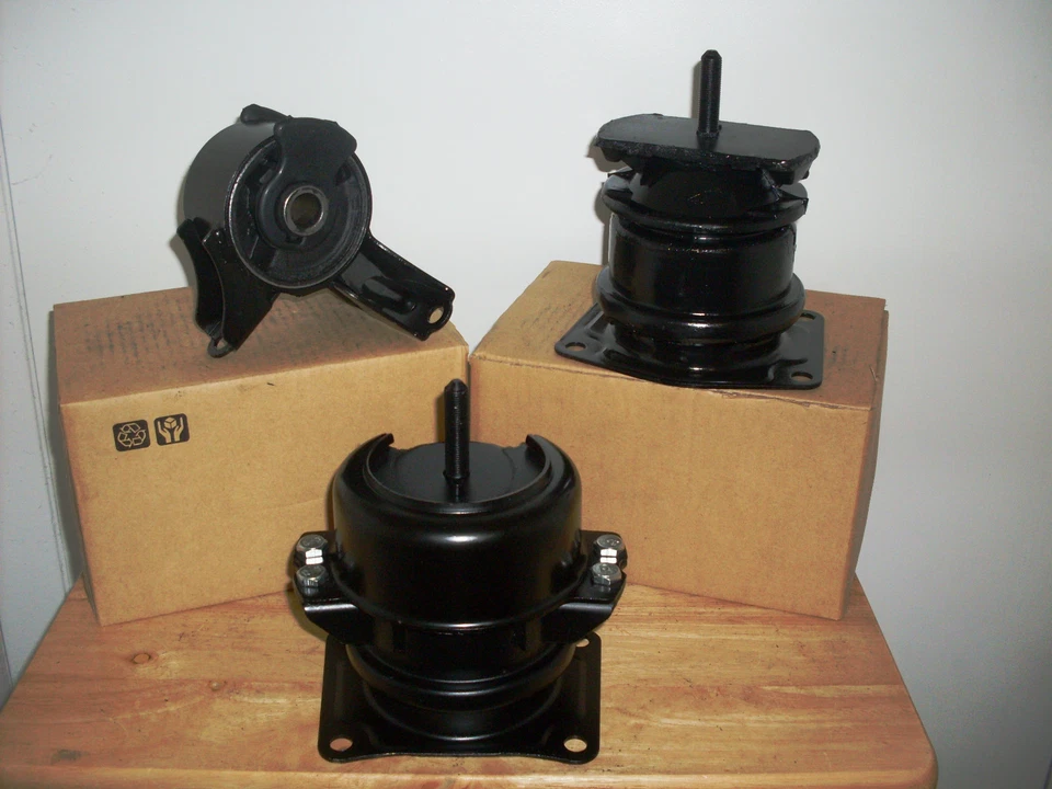 2001-2003 -- SUPORTES DE MOTOR DIANTEIRO, TRASEIRO E DIREITO PARA ACURA CL (3.2L, V6). - Imagem 1 de 4
