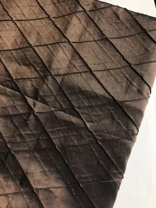 Fabric Quilt Brown Diamond Textured Pattern 28 X 54 inches Material - Picture 1 of 2