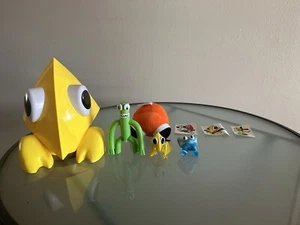 Rainbow Friends grün gelber Kopf, Konvolut Actionfiguren Set - Bild 1 von 24
