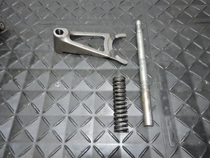 2011 3032E John Deere Differential Shift Shaft Fork Spring LVU19058 3038E #69 - Bild 1 von 14