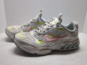 Nike Damenschuhe Größe 9,5 Zoom Air Fire Schnürschuhe sportlich weiß - Bild 1 von 12