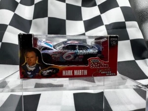 Racing Champions Signature Driver Series Mark Martin #6 Valvoline 1/64 Diecast - Picture 1 of 4