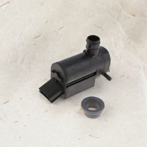 Toyota Genuine   Windshield Washer Motor Pump Assy Rear Wiper JZX100 Chaser - Picture 1 of 2