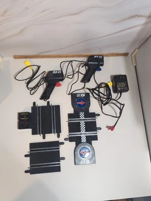 SCX Lote Compacto Escala 1:43 Terminal Pista A/C Adaptador 2 Controladores Fuente de Alimentación Foto 1 de 4