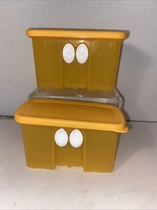 2Tupperware FridgeSmart Mini Berry Crisper 1.5c #4735 Vented Orange Container VG - Picture 1 of 1