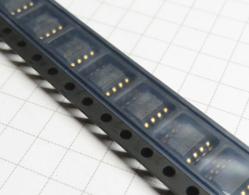 20 Stück TL431CD Shunt Adjustable Precision References, STM - Bild 1 von 1