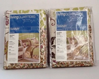 Fundas de almohada (2) Nuevo en paquete Estándar Acolchado Patrón Tammy Verde/Púrpura Living Quarters Foto 1 de 4