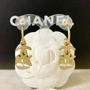 Chanel Earrings Hoop Coco Yacht Ship Marine Swing Logo r2_0811 - Picture 1 of 4