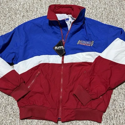复古 Snickers Racing 红色白色蓝色 Puffer 夹克 Swingster 成人 L 码 全新 — 第 1/4 张图片