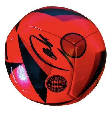 MANUEL NEUER SIGNED FC BAYERN MUNICH SOCCER BALL DEUTSCHE GERMANY AUTO+JSA COA! - Image 1 of 3