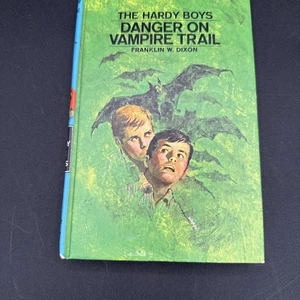 The Hardy Boys Danger On Vampire Trail 1971 Franklin Dixon Grosset & Dunlap #50 - Picture 1 of 9