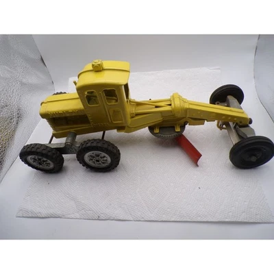 Vintage Hubley Toy Grader Road Construction Vehicle Yellow Metal Diecast - Image 1 of 4