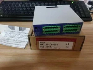 1PC Brand NEW Original Azbil/Yamatake DMC10S4CV0000 Regulator In Box Via DHL - Picture 1 of 7