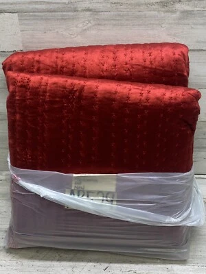 Cobertor de terciopelo rojo Hotel Collection Queen Foto 1 de 4